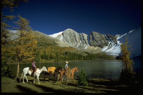 Rainbow Lake - Banff National Park- Crédit photo Travel Alberta