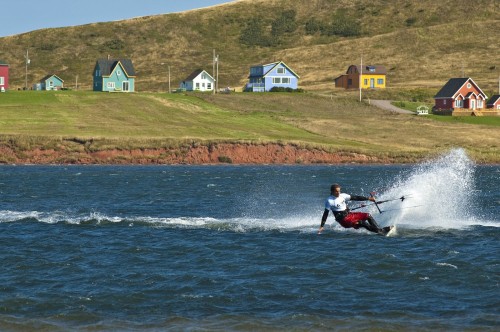 Kite surf aux Îles de la Madeleine - Crédit Photo - P.Villecourt